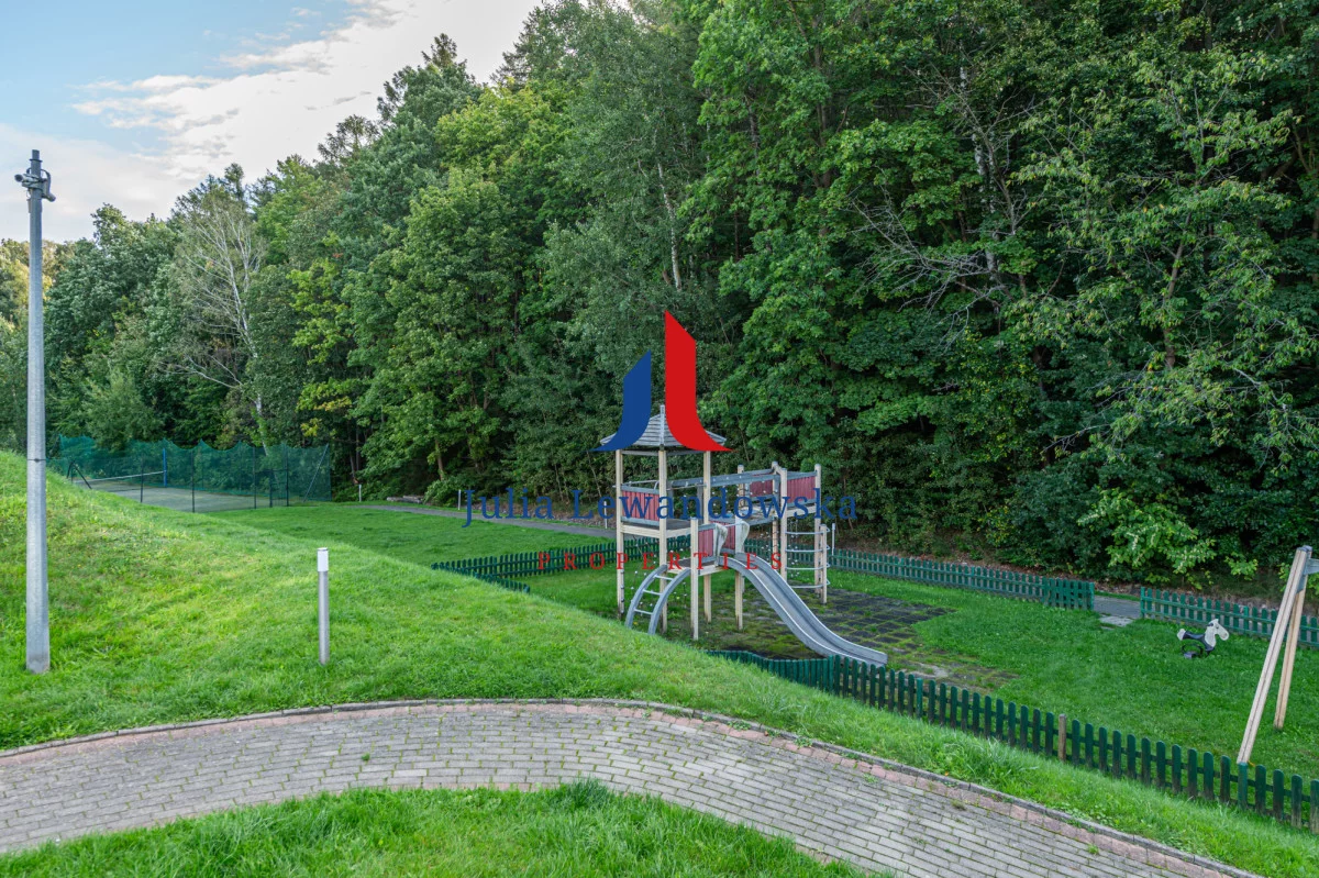 4 pokoje, mieszkanie 98,60 m², piętro 1, oferta nr , 824418, Gdynia, Orłowo, Orłowo, Kłajpedzka