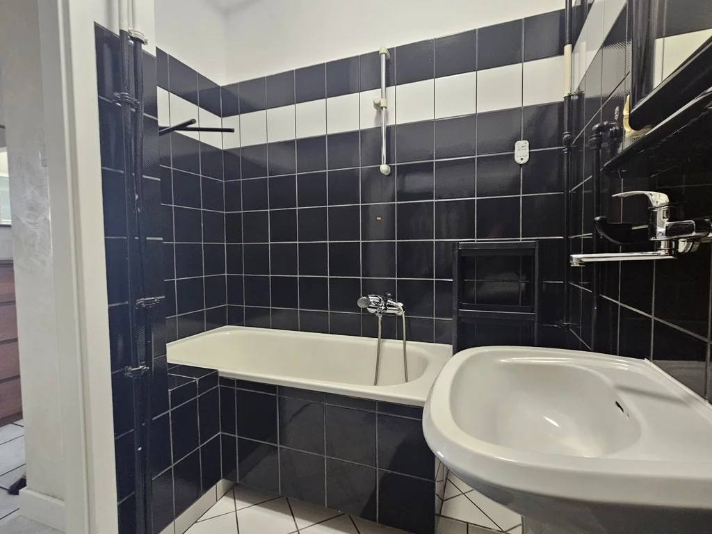 2 pokoje, mieszkanie 42,00 m², piętro 5, oferta nr , 23172/2517/OMW, Warszawa, Wola, Wola, Aleja "Solidarności"