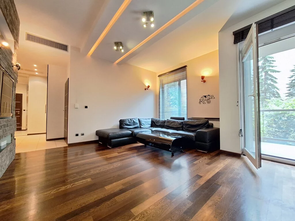 2 pokoje, mieszkanie 67,00 m², parter, oferta nr , 23109/2517/OMW, Warszawa, Śródmieście, Śródmieście, Okrąg