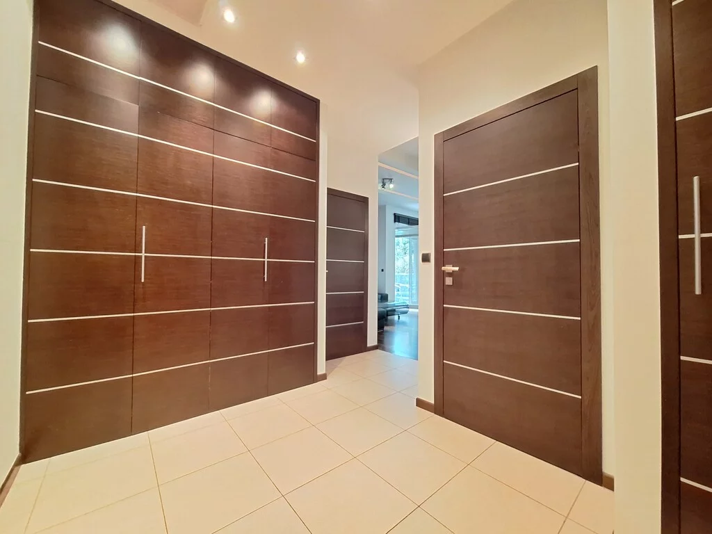 2 pokoje, mieszkanie 67,00 m², parter, oferta nr , 23109/2517/OMW, Warszawa, Śródmieście, Śródmieście, Okrąg
