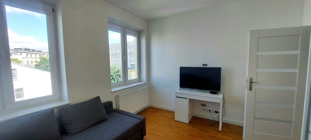 3 pokoje, mieszkanie 75,00 m², piętro 4, oferta nr , 22620/2517/OMW, Warszawa, Śródmieście, Śródmieście, Nowowiejska