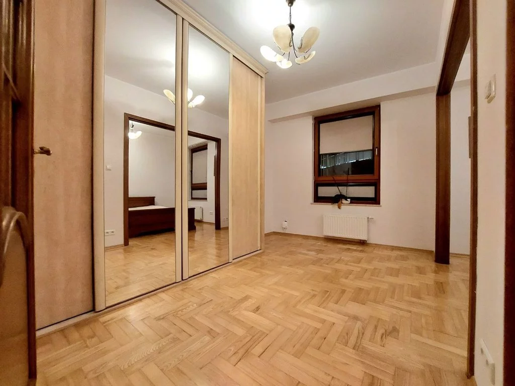 Apartamenty 19906/2517/OMW Warszawa Mokotów al. Wyścigowa