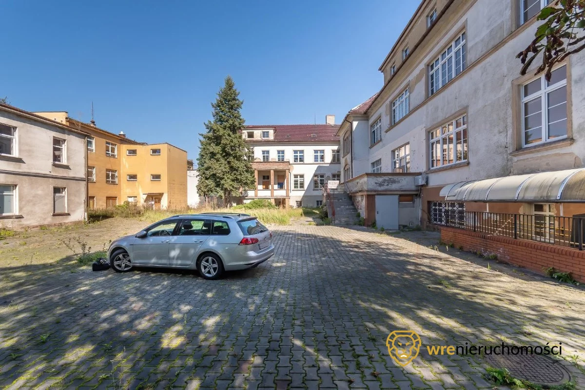Obiekt 5 387,48 m², oferta nr , 948828, Góra, Ludwika Hirszfelda