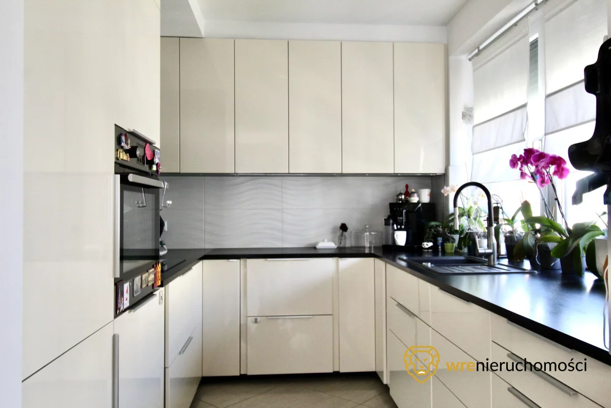 Apartament na sprzedaż, 85,60 m², 3 pokoje, piętro 3, oferta nr 539187