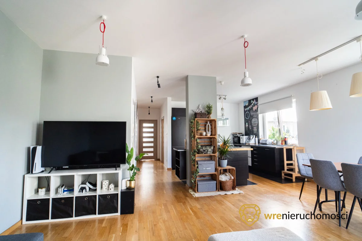 4 pokoje, mieszkanie 109,80 m², piętro 1, oferta nr , 324597, Kiełczów, Srebrna