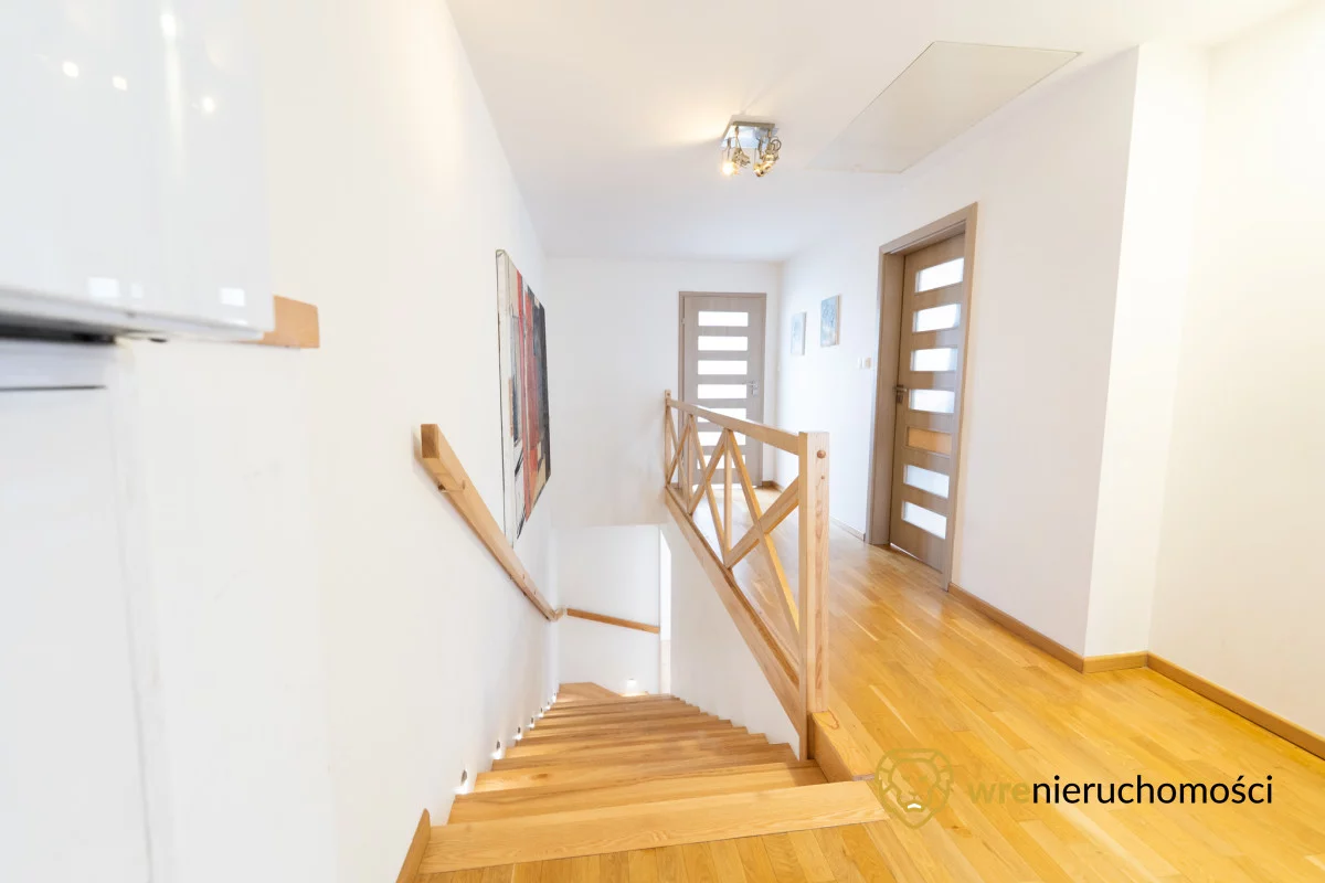 4 pokoje, mieszkanie 109,80 m², piętro 1, oferta nr , 110819, Kiełczów, Srebrna