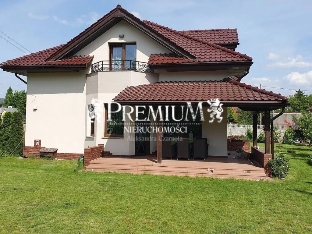 Dom na sprzedaż, 240,00 m², oferta nr 28430117