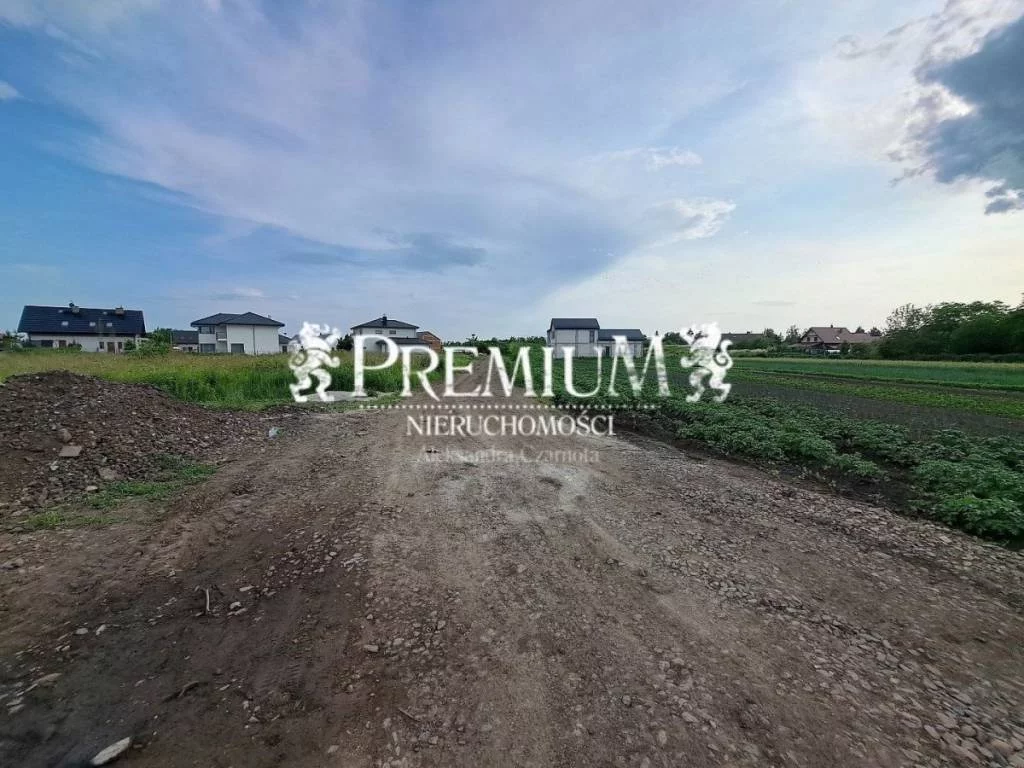 Działka 4 200,00 m², oferta nr , 28740117, Iwiny, Iwiny