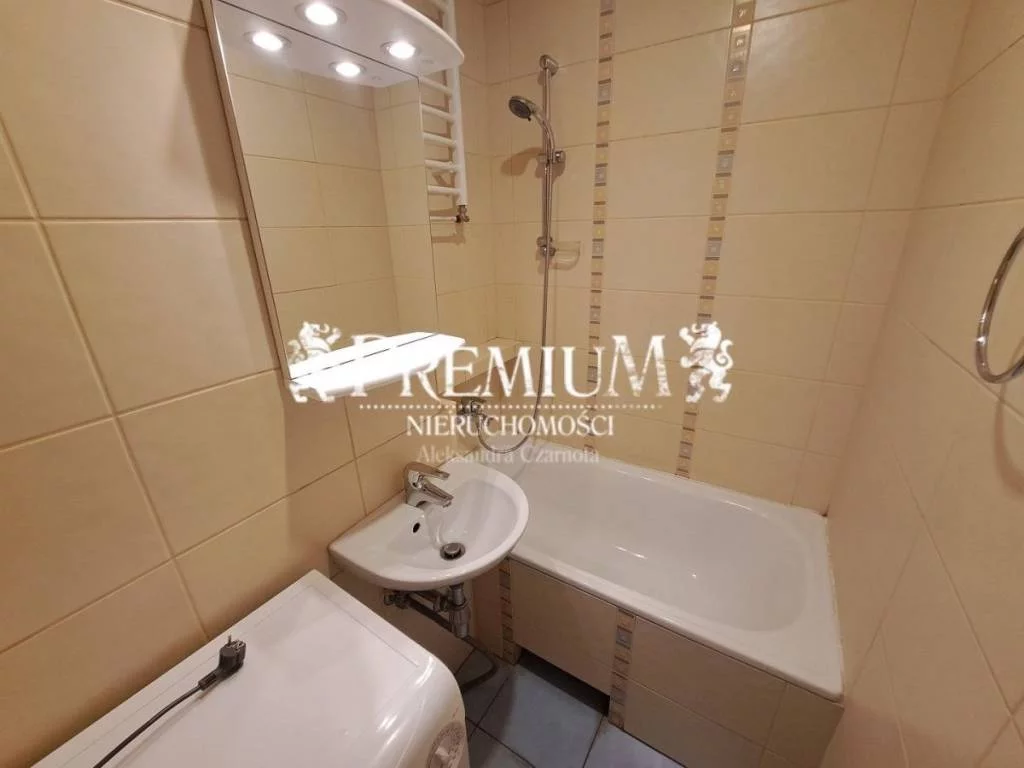 4 pokoje, mieszkanie 53,00 m², piętro 3, oferta nr , 28900117, Wrocław, Stare Miasto, plac Nowy Targ