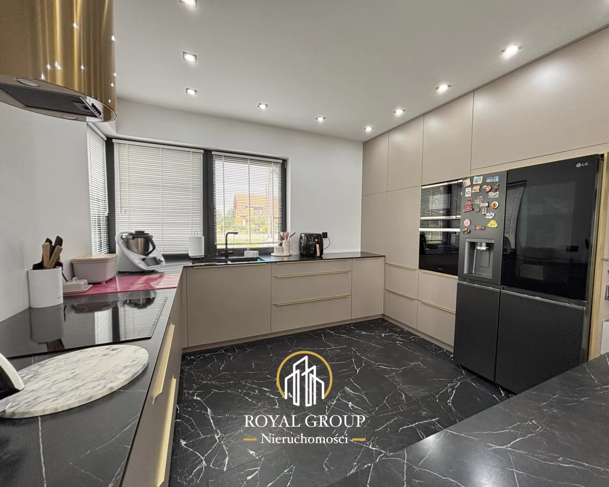 Dom i rezydencja 197,78 m², oferta nr , RGN421294, Majdan Krasieniński