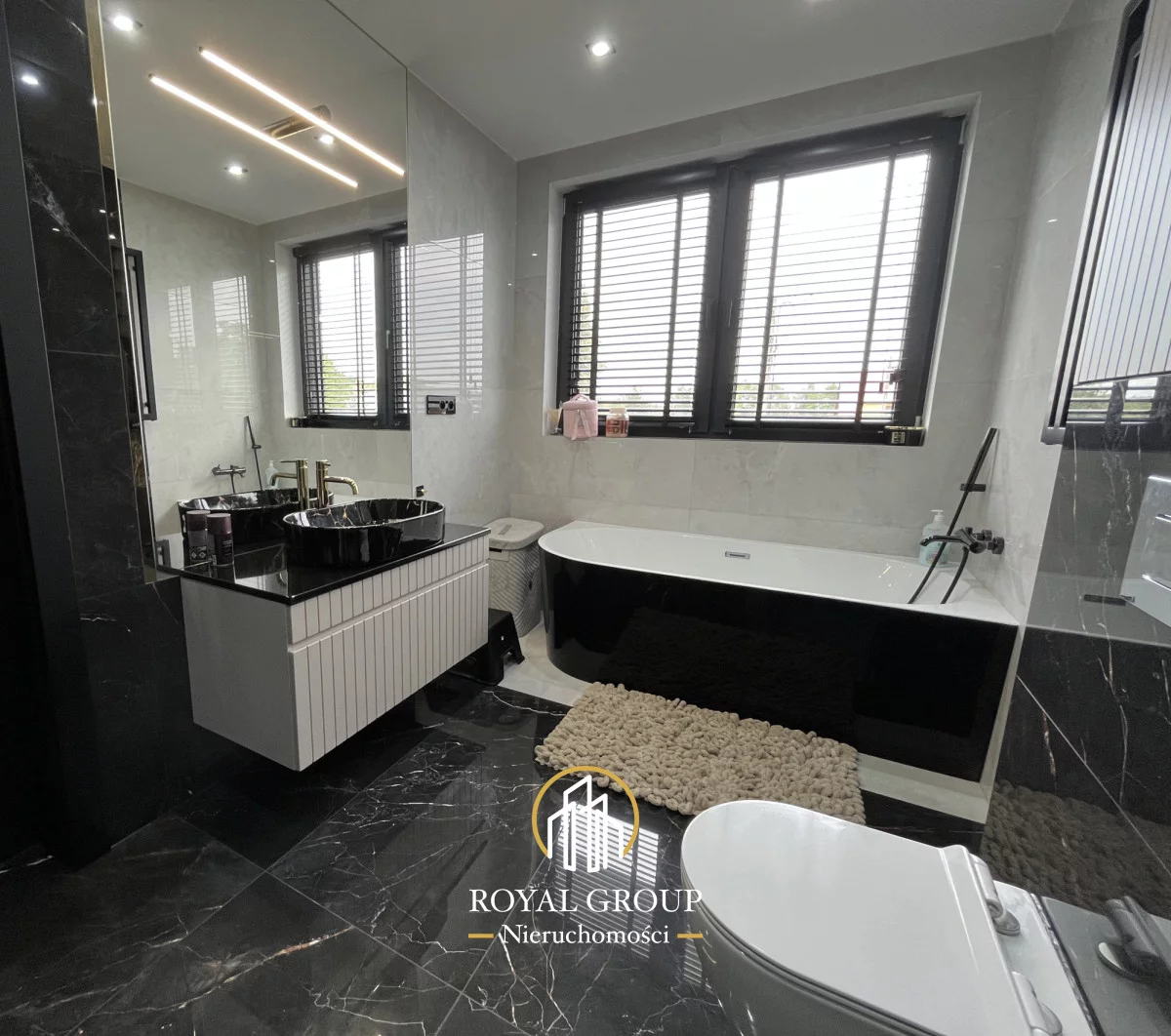 Dom i rezydencja 197,78 m², oferta nr , RGN421294, Majdan Krasieniński