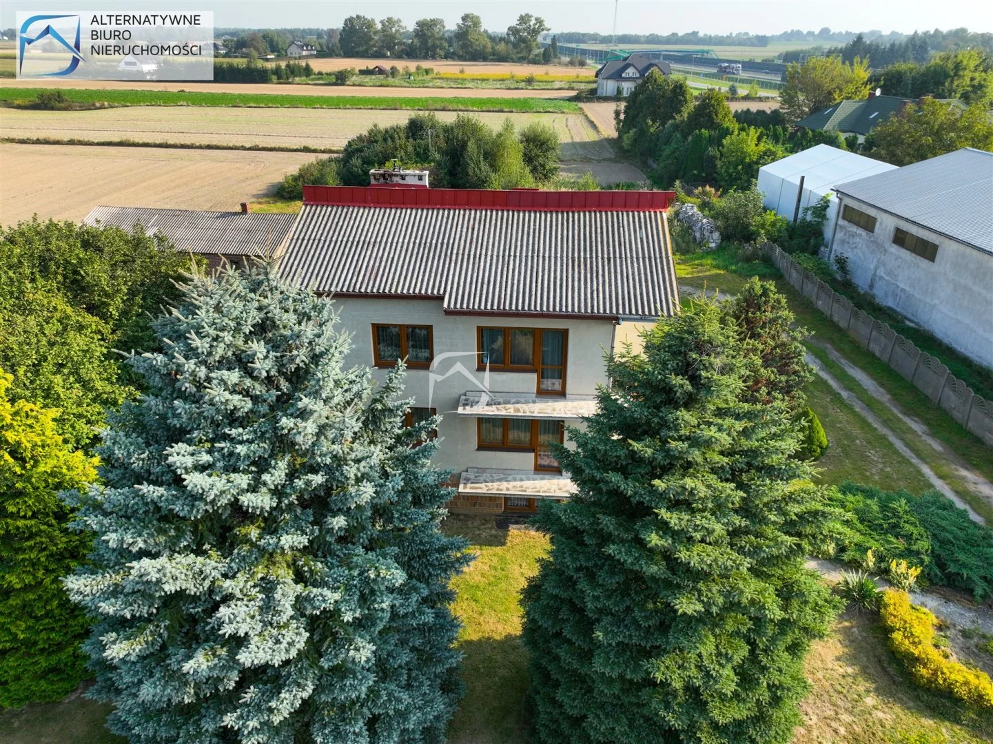 Dom na sprzedaż, 2 100,00 m², oferta nr LER-DS-2970