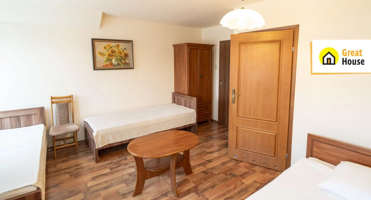 Obiekt 700,00 m², oferta nr , GH948426, Dzielna