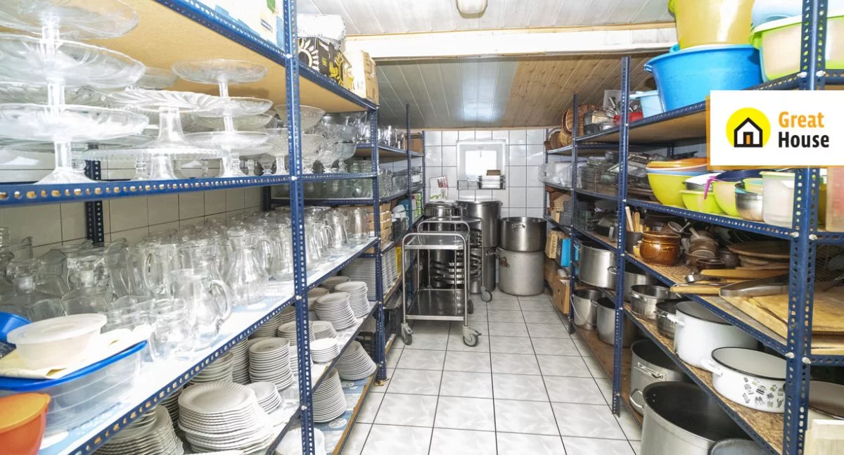 Obiekt 700,00 m², oferta nr , GH948426, Dzielna