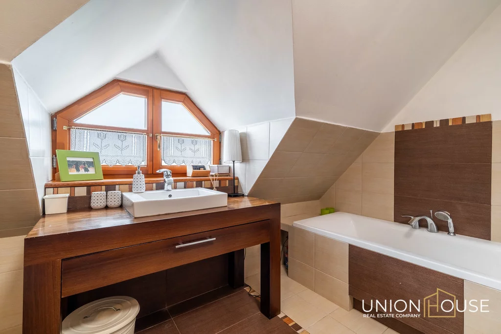Dom i rezydencja 235,00 m², oferta nr , 72/12320/ODS, Mogilany, Skawińska