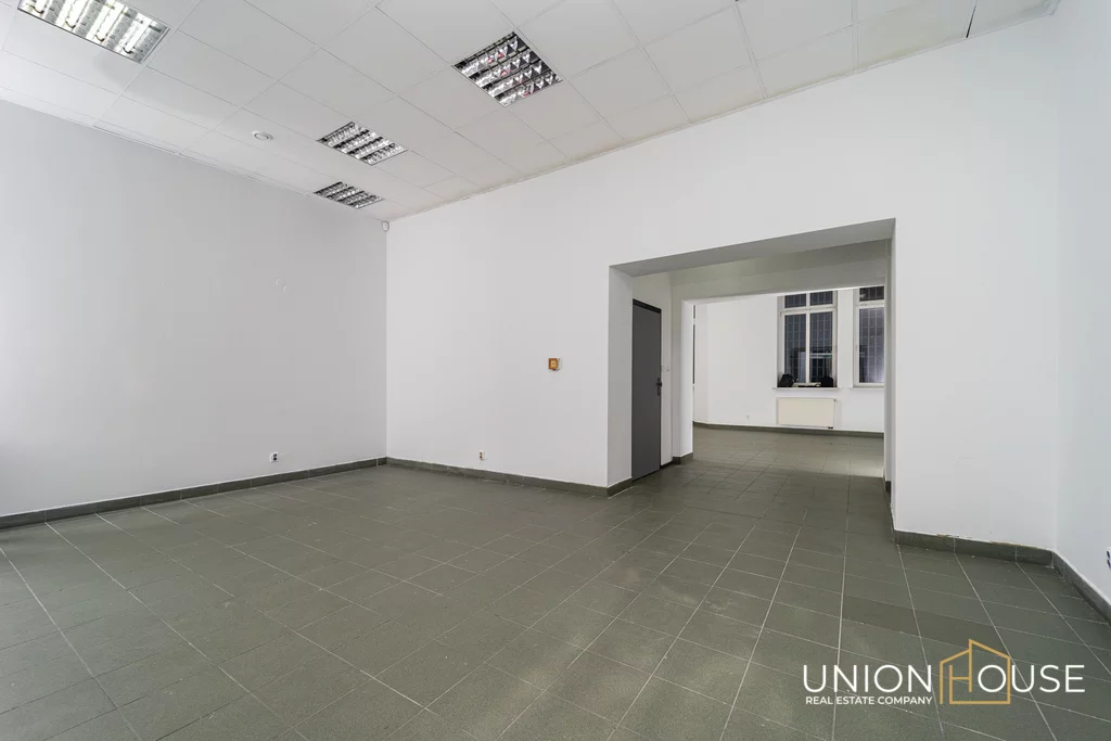 Lokal użytkowy 76,50 m², oferta nr , 18/12320/OLS, Kraków, Podgórze, Kalwaryjska