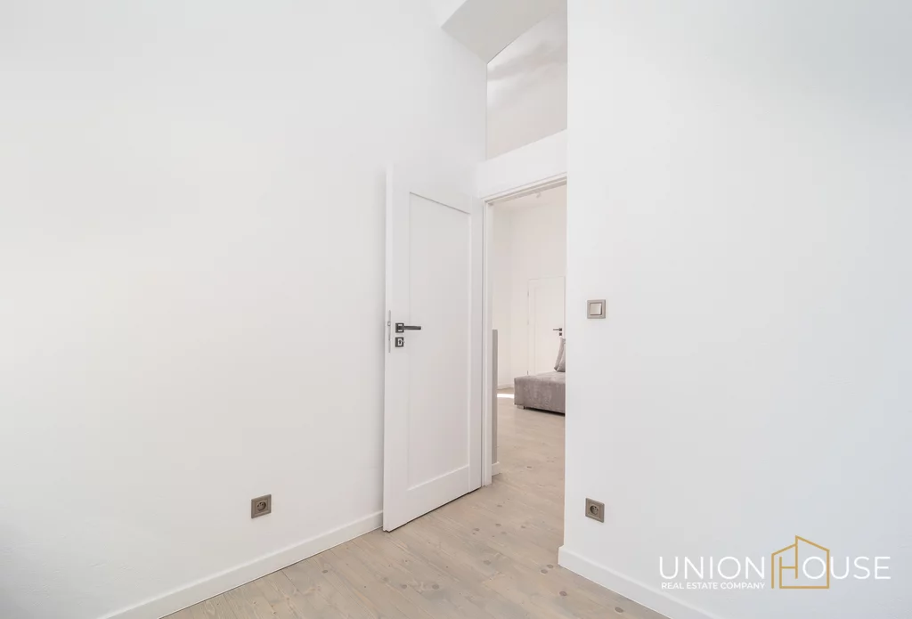 3 pokoje, mieszkanie 64,50 m², piętro 1, oferta nr , 230/12320/OMS, Kraków, Stare Miasto, Śródmieście, św. Sebastiana