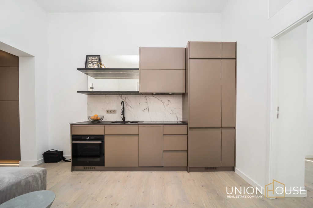 3 pokoje, mieszkanie 64,50 m², piętro 1, oferta nr , 248/12320/OMS, Kraków, Stare Miasto, Śródmieście, św. Sebastiana