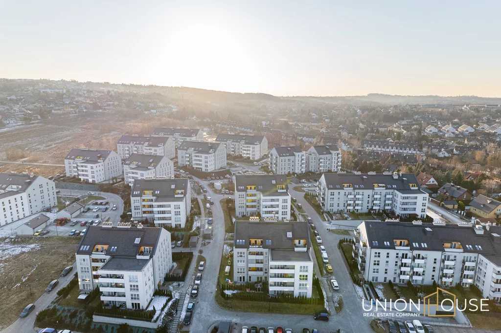 3 pokoje, apartament 47,00 m², piętro 1, oferta nr , 233/12320/OMS, Wieliczka