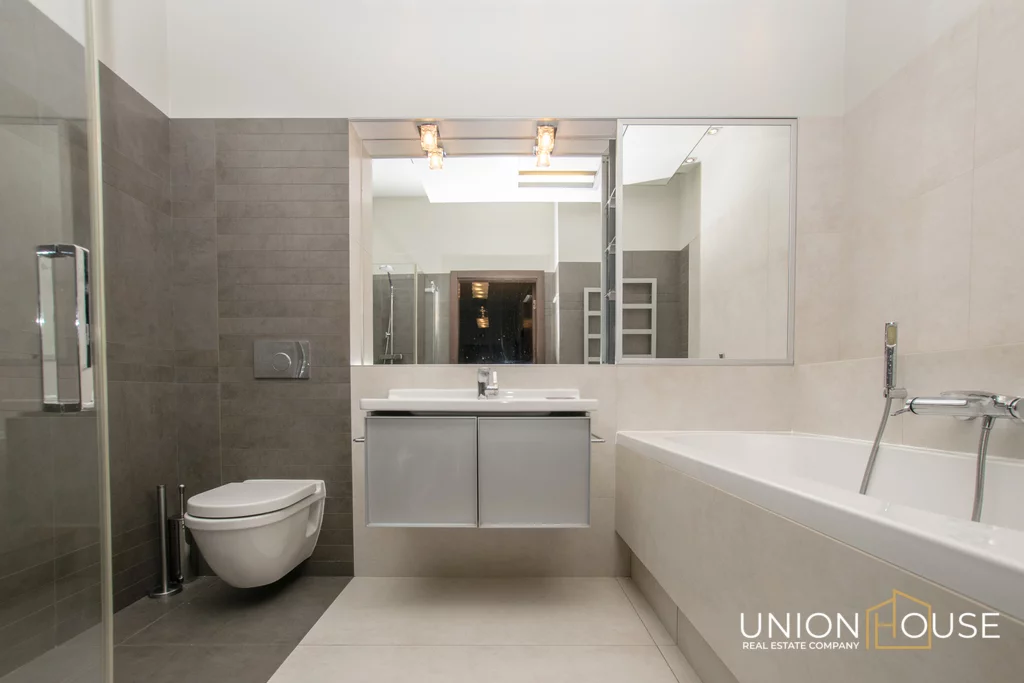 3 pokoje, mieszkanie 96,00 m², piętro 3, oferta nr , 452/12320/OMW, Kraków, Stare Miasto, Śródmieście, Marszałka Józefa Piłsudskiego