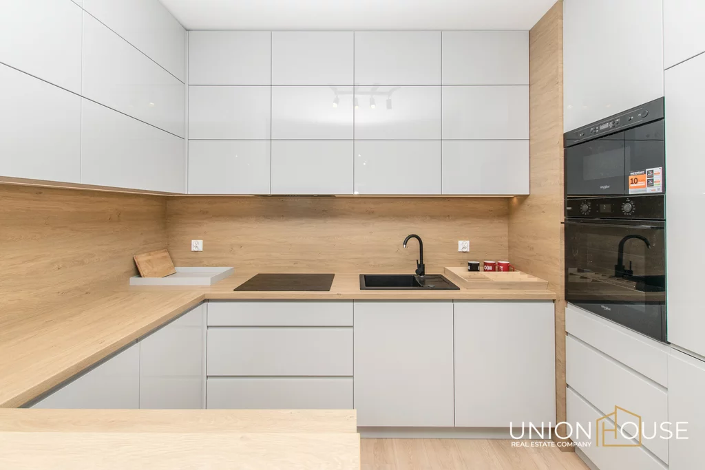 3 pokoje, mieszkanie 61,00 m², piętro 5, oferta nr , 466/12320/OMW, Kraków, Stare Miasto, Śródmieście, Prandoty