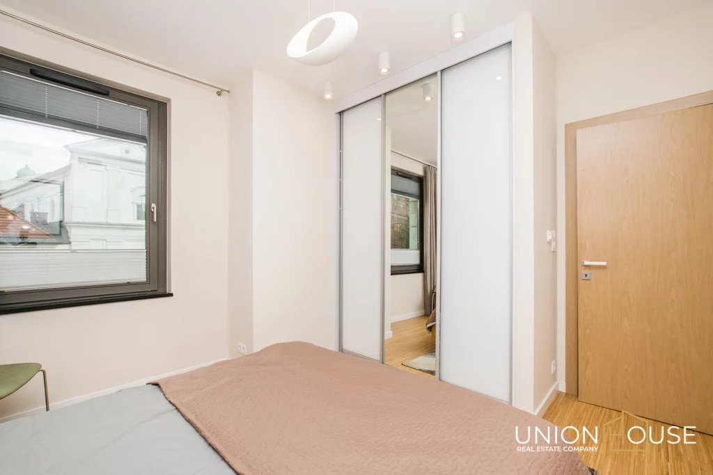 3 pokoje, mieszkanie 56,00 m², piętro 1, oferta nr , 453/12320/OMW, Kraków, Stare Miasto, Śródmieście, Sukiennicza