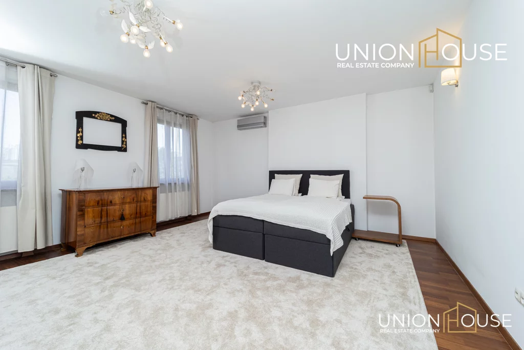 5 pokoi, apartament 228,00 m², piętro 4, oferta nr , 240/12320/OMS, Kraków, Stare Miasto, Stare Miasto, marsz. Józefa Piłsudskiego