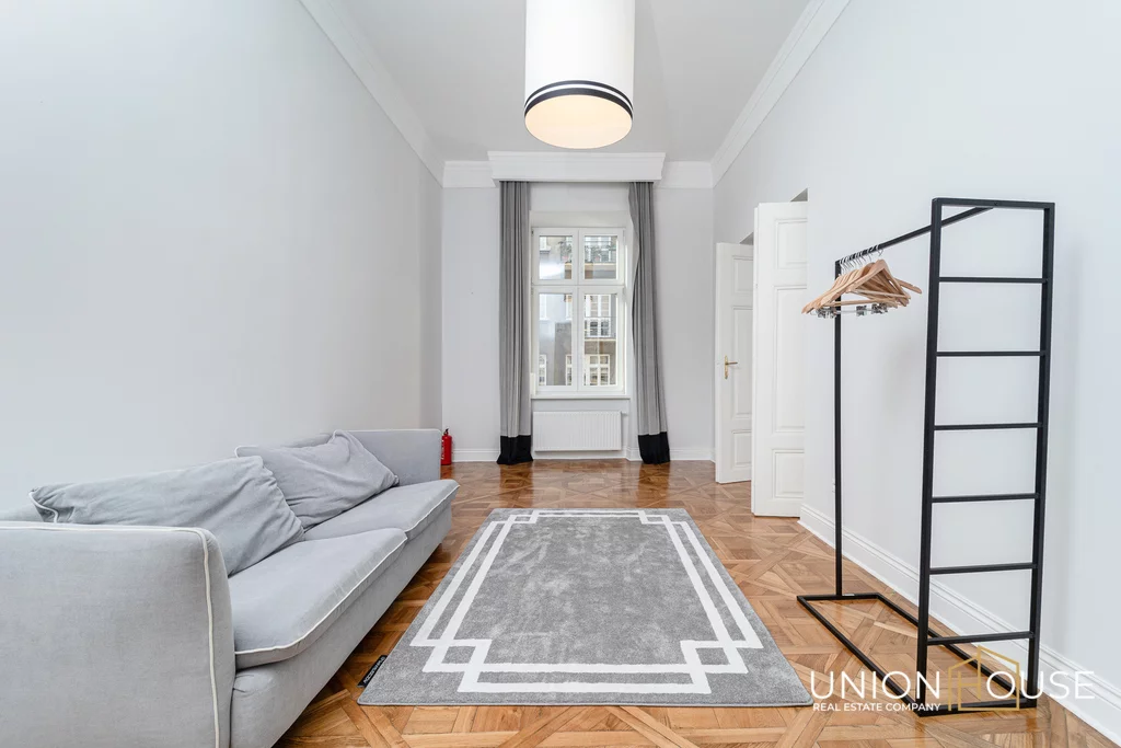 5 pokoi, mieszkanie 168,00 m², piętro 1, oferta nr , 218/12320/OMS, Kraków, Stare Miasto, Stare Miasto, Stefana Batorego
