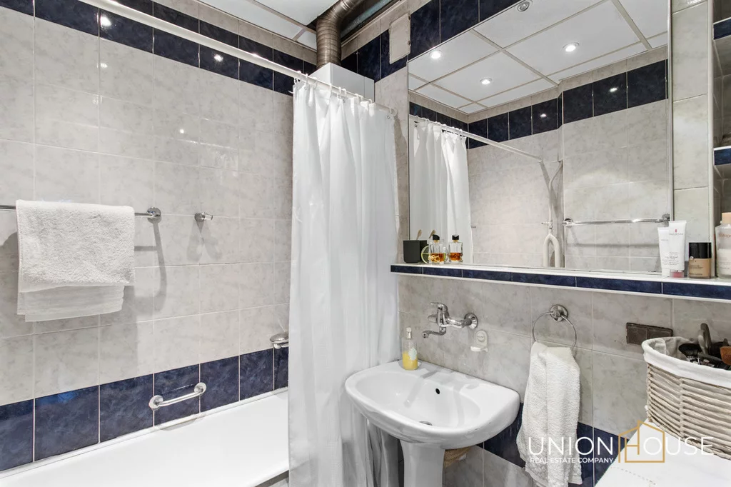 6 pokoi, mieszkanie 150,00 m², piętro 4, oferta nr , 157/12320/OMS, Kraków, Stare Miasto, Stare Miasto, Mikołaja Zyblikiewicza