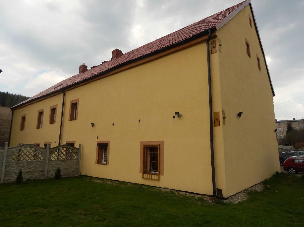 Dom wolnostojący 600,00 m², Wałbrzych, Nowe Miasto, Sprzedaż