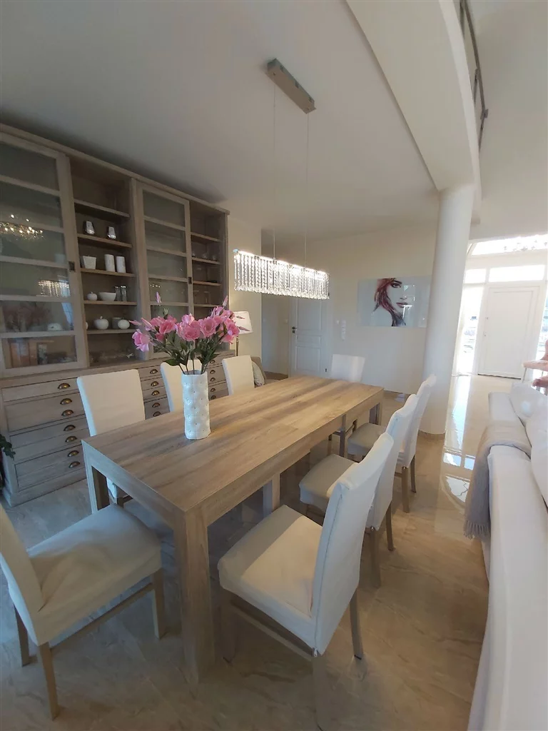 Dom 230,00 m², oferta nr , 55/14328/ODS, Żarów