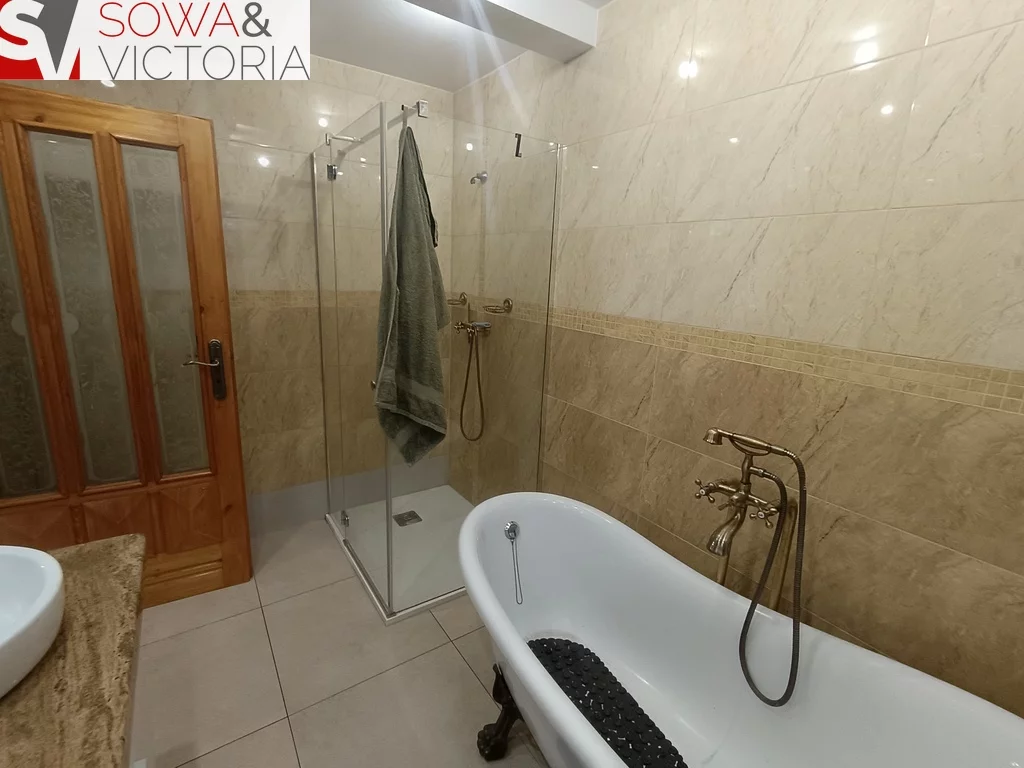 Dom 300,00 m², oferta nr , 422/14328/ODS, Jabłów