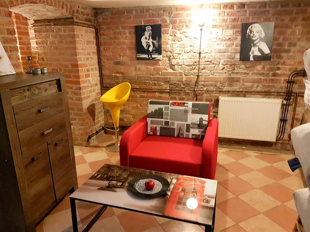 Lokal użytkowy 210,00 m², oferta nr , 14/14328/OLS, Wałbrzych, Śródmieście