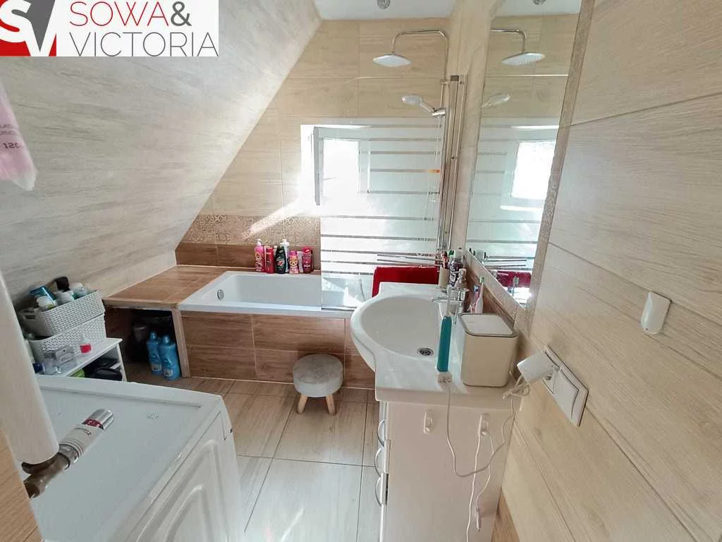 3 pokoje, mieszkanie 75,00 m², piętro 2, oferta nr , 1221/14328/OMS, Jelenia Góra