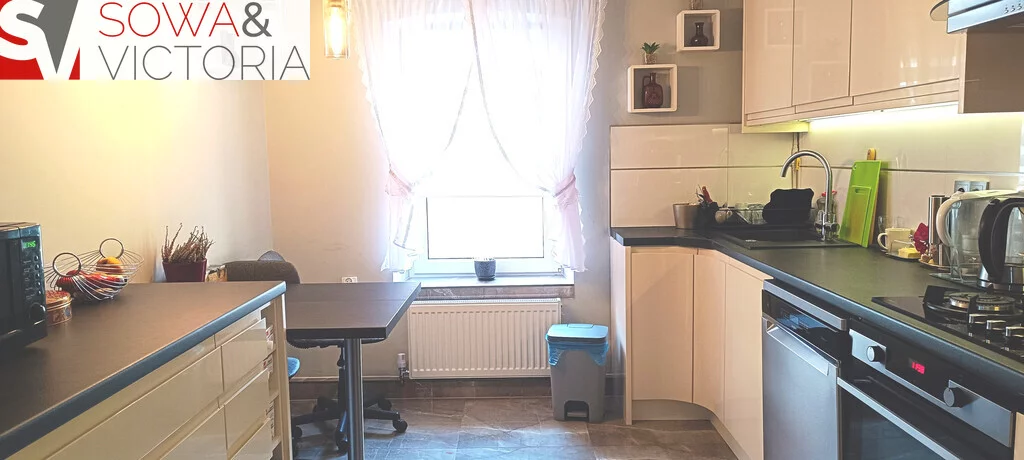 3 pokoje, mieszkanie 83,49 m², piętro 3, oferta nr , 1366/14328/OMS, Wałbrzych, Śródmieście