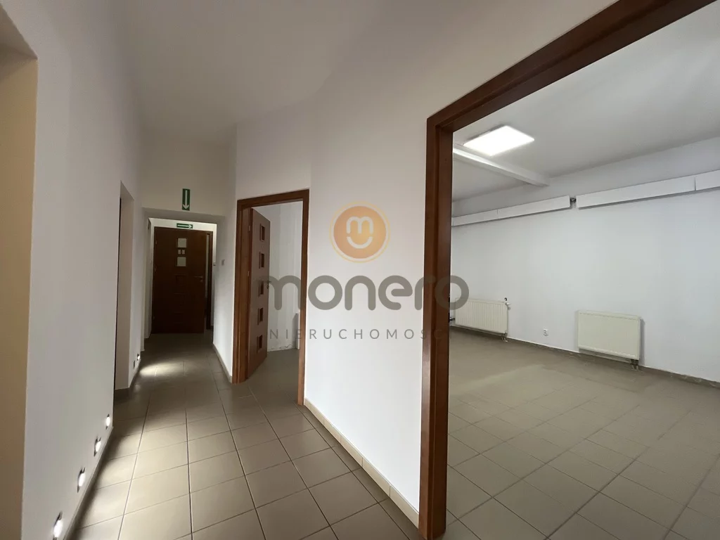 Lokal użytkowy 117,00 m², oferta nr , 7/13049/OLW, Radom, Juliusza Słowackiego