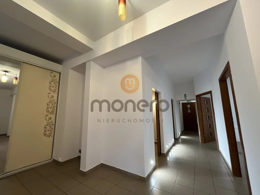 Lokal użytkowy 117,00 m², oferta nr , 7/13049/OLW, Radom, Juliusza Słowackiego