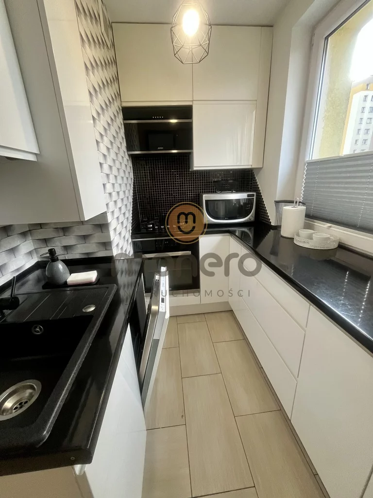 3 pokoje, mieszkanie 47,00 m², piętro 3, oferta nr , 206/13049/OMS, Radom, Olsztyńska
