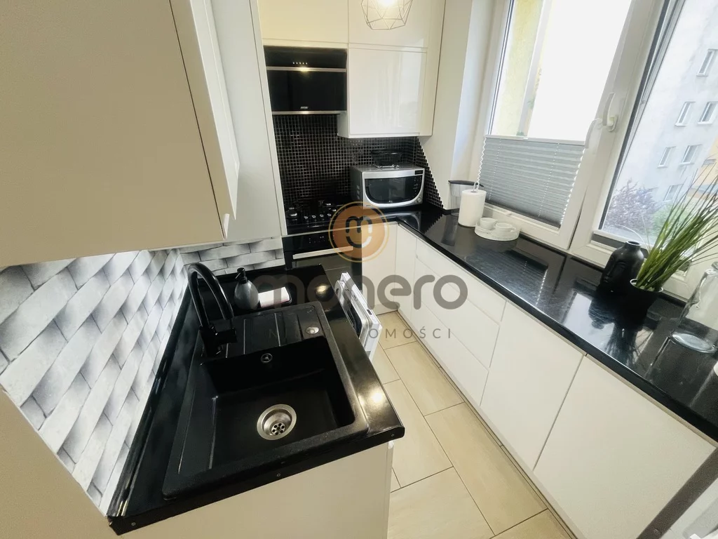3 pokoje, mieszkanie 47,00 m², piętro 3, oferta nr , 206/13049/OMS, Radom, Olsztyńska