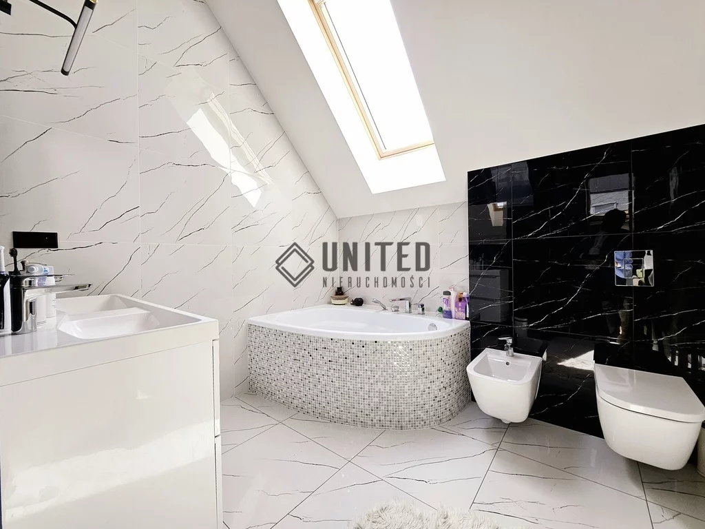 Dom i rezydencja 175,00 m², oferta nr , 452/10630/ODS, Brzezia Łąka, Ogrodowa