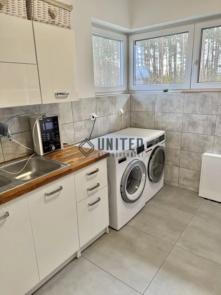 Dom i rezydencja 281,00 m², oferta nr , 432/10630/ODS, Obora, Różana
