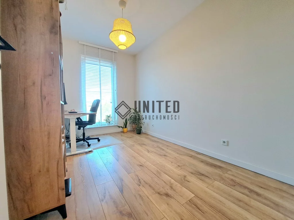 3 pokoje, mieszkanie 68,00 m², piętro 3, oferta nr , 17520/10630/OMS, Wrocław, Karłowice-Różanka, Różanka, Bezpieczna