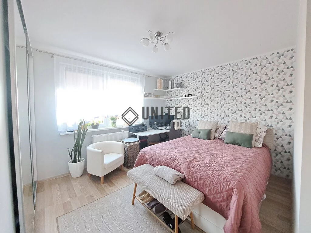 3 pokoje, mieszkanie 70,00 m², piętro 1, oferta nr , 17812/10630/OMS, Wrocław, Lipa Piotrowska, Kminkowa
