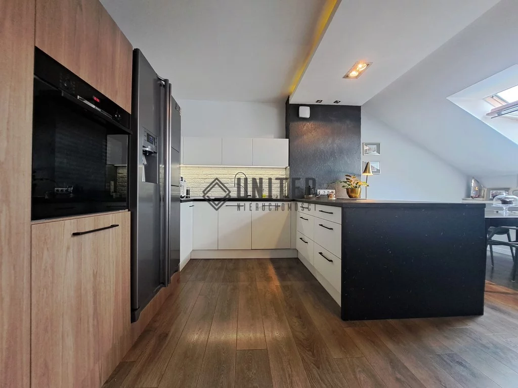4 pokoje, mieszkanie 95,00 m², piętro 3, oferta nr , 11664/10630/OMS, Wysoka, Cztery Podkowy