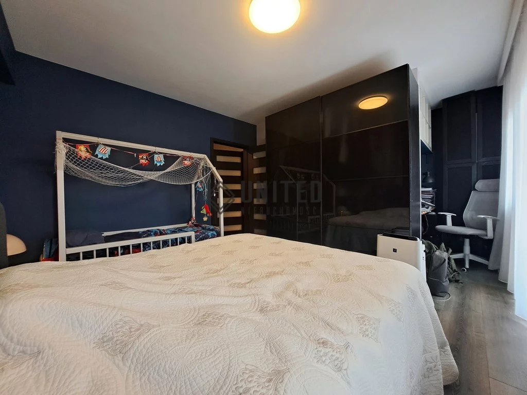 4 pokoje, mieszkanie 95,00 m², piętro 3, oferta nr , 11664/10630/OMS, Wysoka, Cztery Podkowy