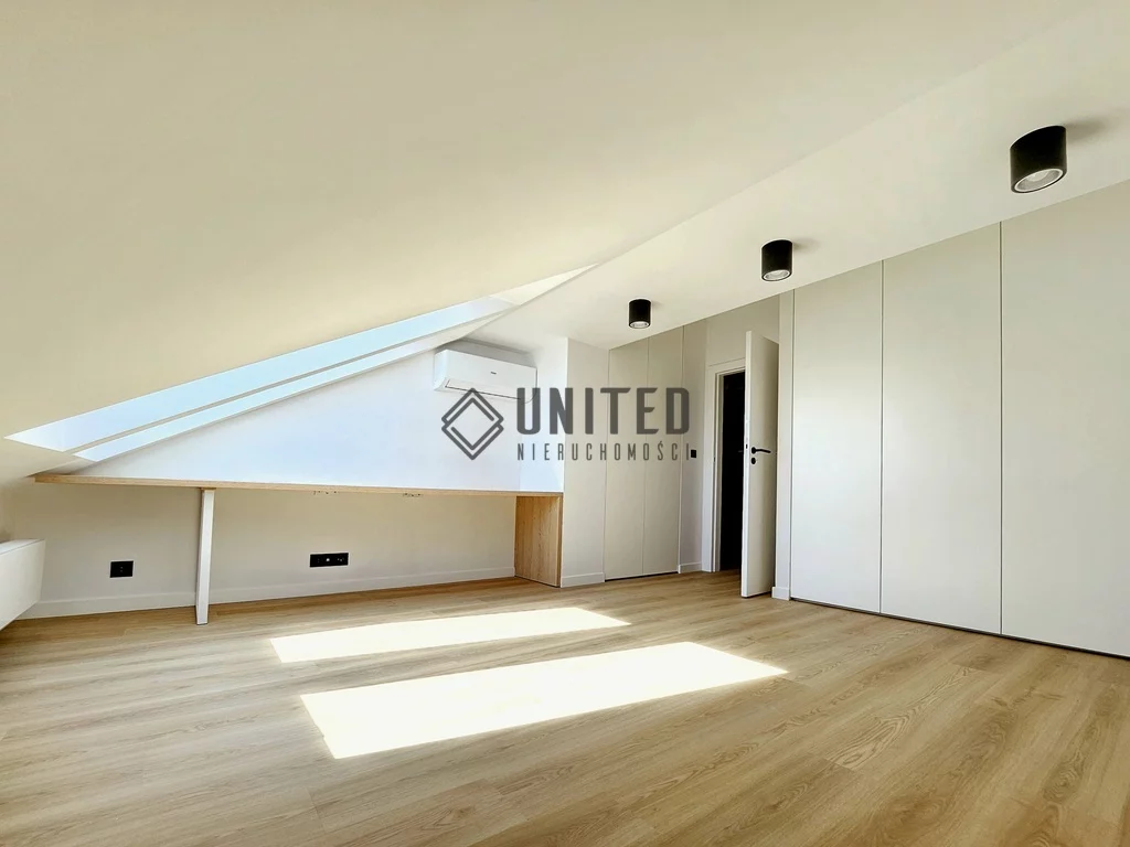 4 pokoje, mieszkanie 106,10 m², piętro 3, oferta nr , 16646/10630/OMS, Wrocław, Krzyki-Partynice, Krzyki, Skarbowców