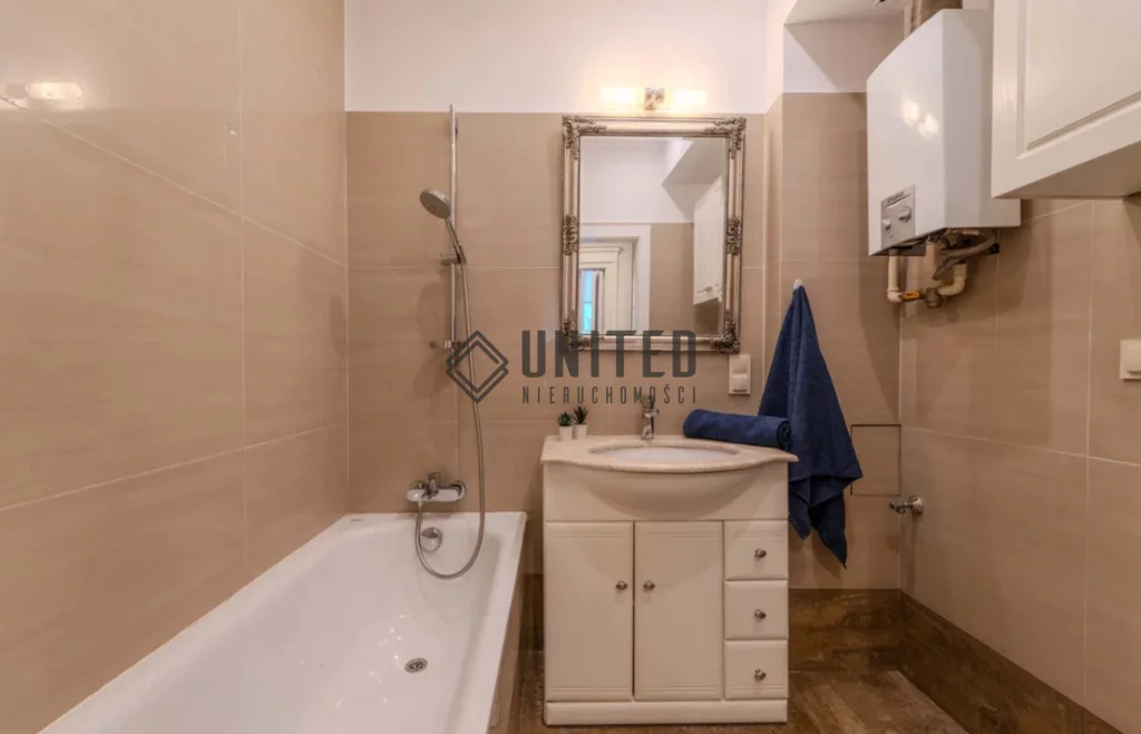 5 pokoi, mieszkanie 100,00 m², piętro 1, oferta nr , 17522/10630/OMS, Wrocław, Stare Miasto