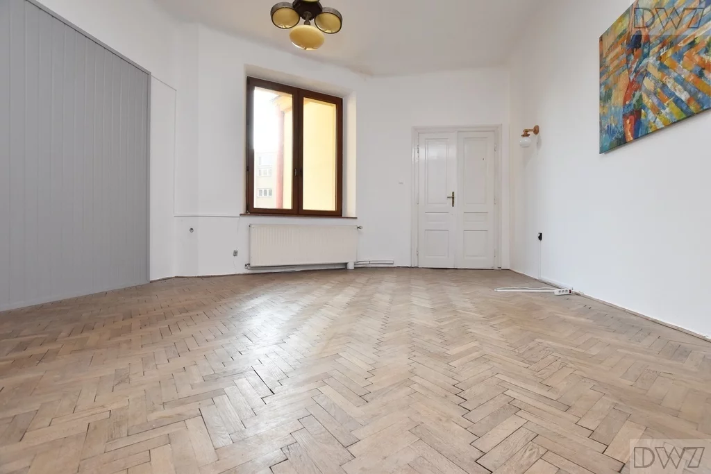 Apartament na sprzedaż, 102,80 m², 4 pokoje, piętro 1, oferta nr 60/11046/OMS