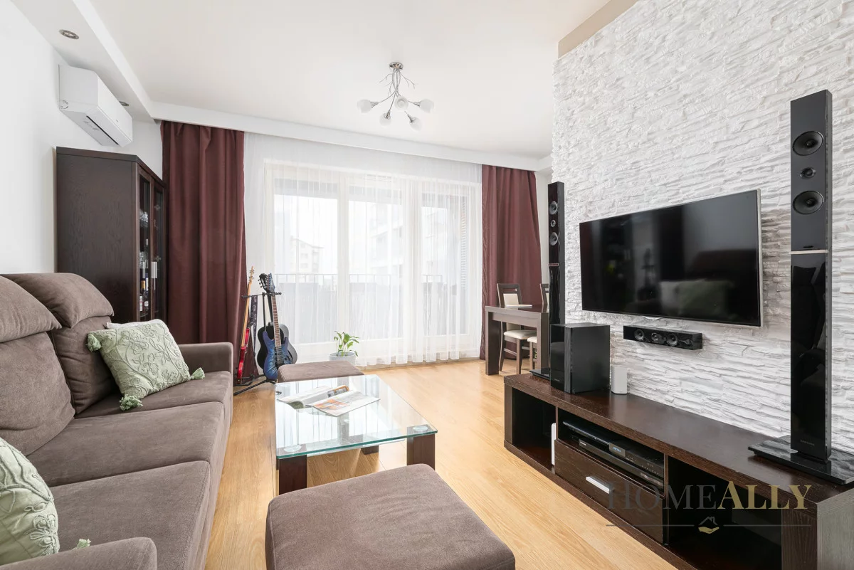 985574 - zdjęcie nr 0