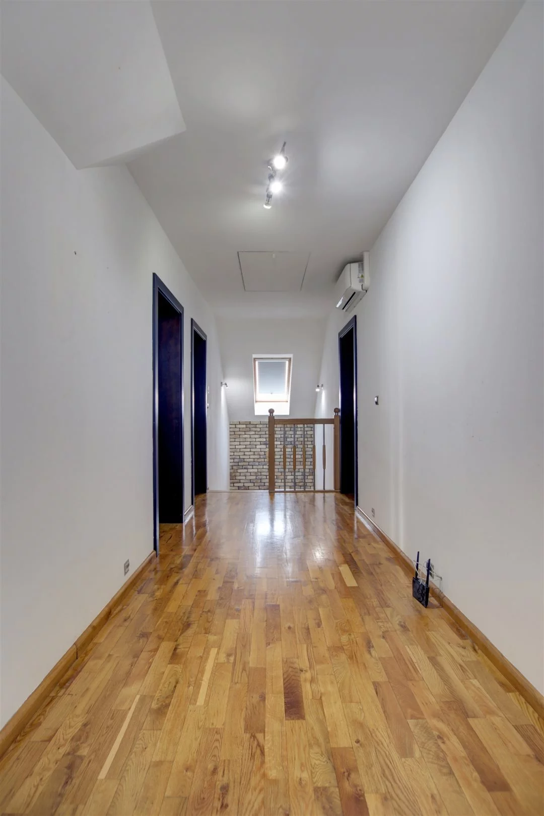 Dom i rezydencja 188,00 m², oferta nr , FDM-DS-5186, Czernica, Rolna